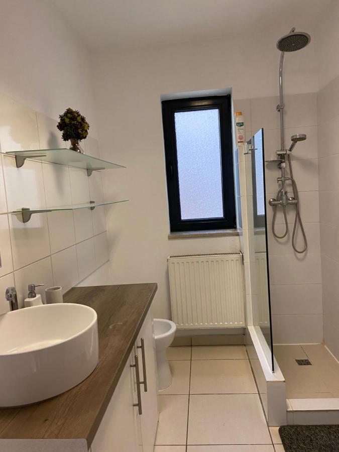 Aqua Apartman Satu Mare Zewnętrze zdjęcie